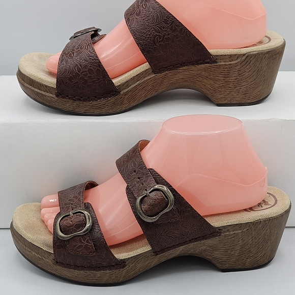 Dansko Sophie leather strap sandals size 41 us size 10.5/11 - Picture 1 of 16